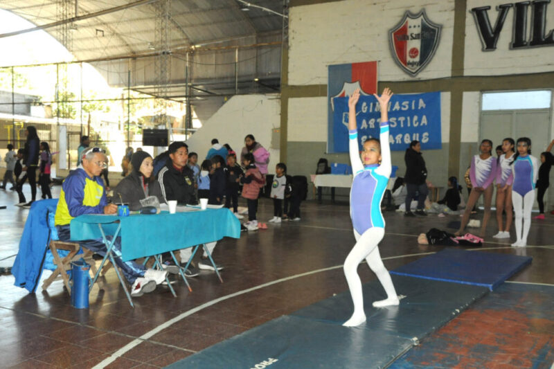 Multitudinaria convocatoria para el Primer Torneo de Gimnasia Artística