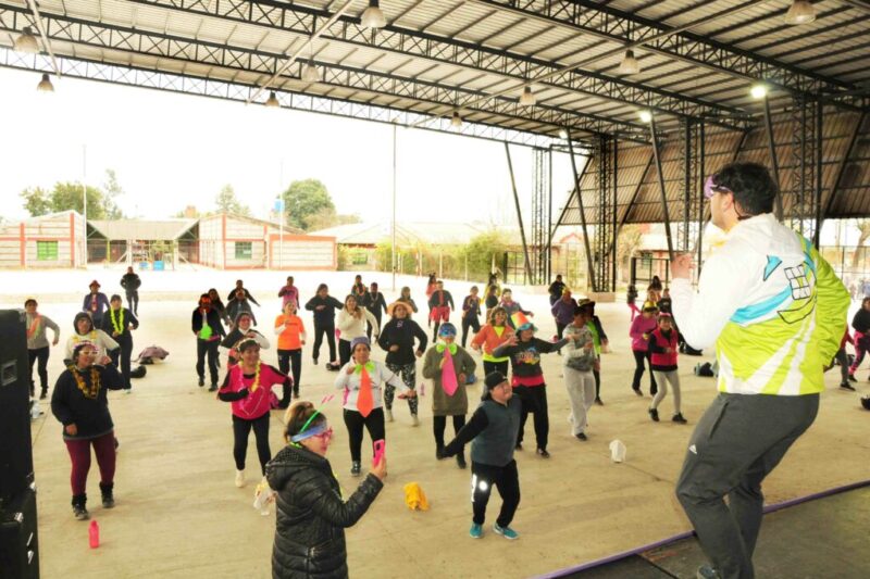 Alto Comedero celebra el 3° aniversario del programa “Móvil Gym”