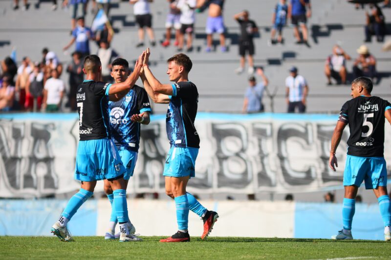Gimnasia inicia su camino en el reducido frente a San Miguel